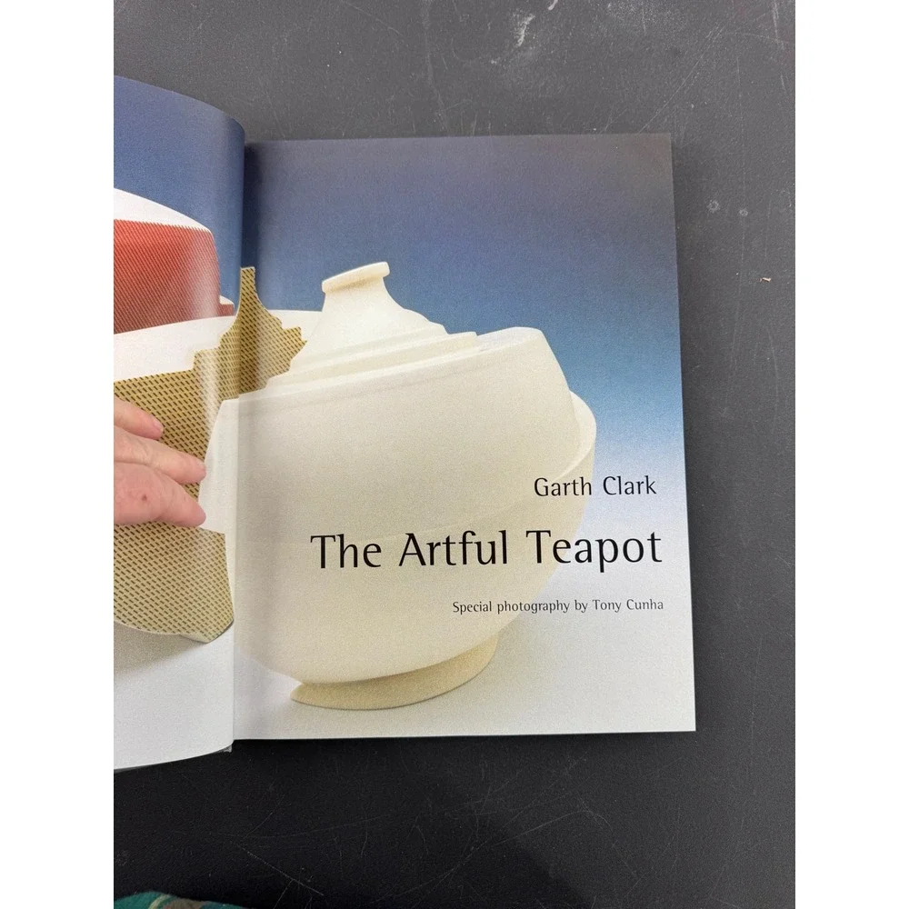 The Artful Teapot Garth Clark Watson-Guptill 2001 Art Design‎ History Hardcover